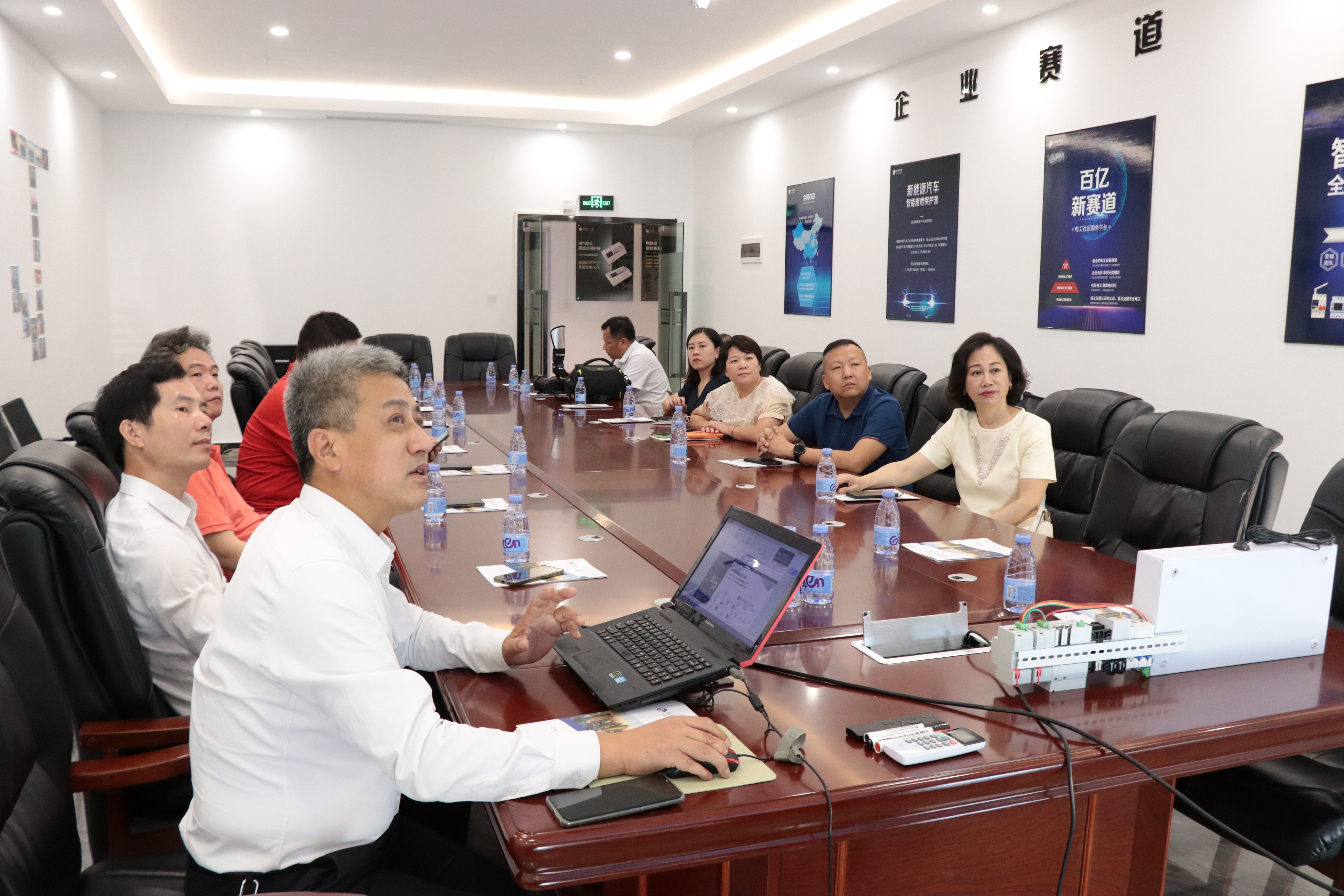 IMG_6279.JPG IMG_6279.JPG